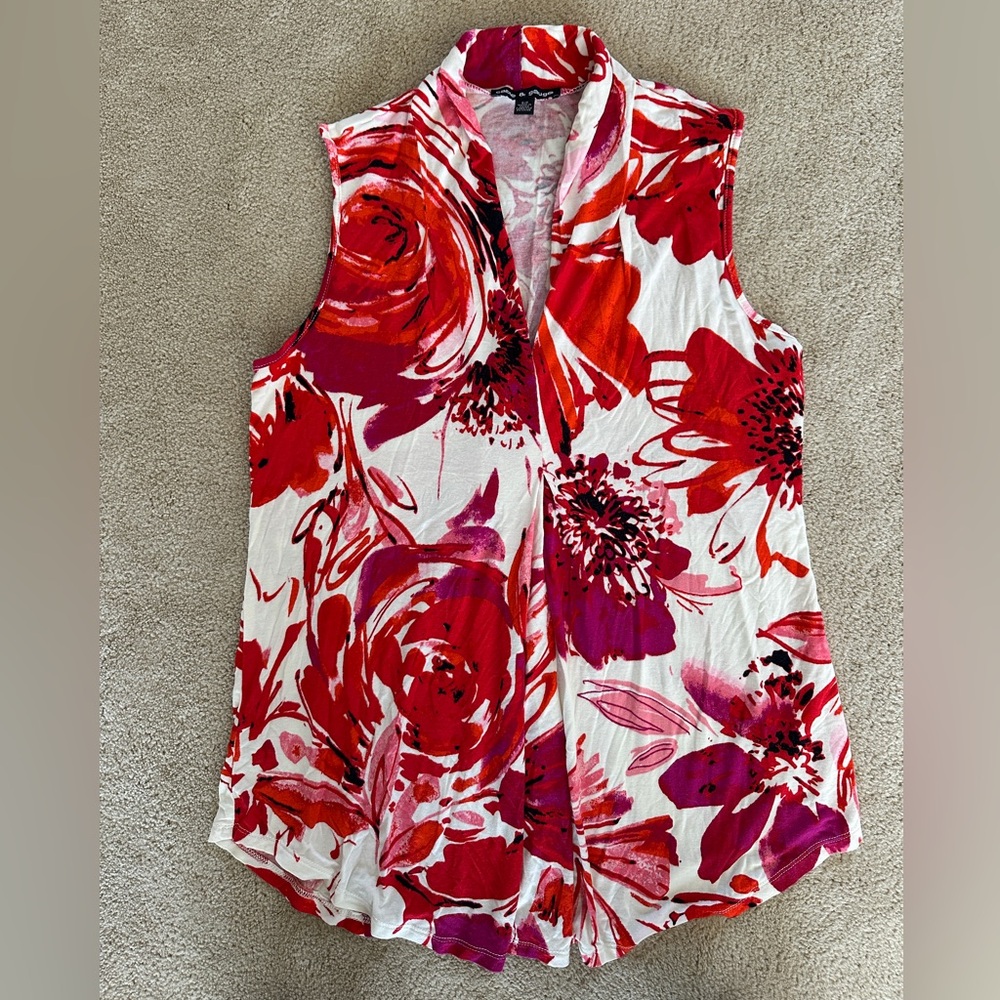 Cable & gauge Floral Sleeveless Flowy Tank